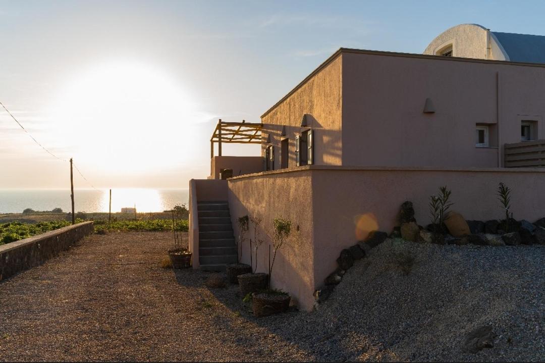 The Lighthouse Sunset View Suites Akrotírion Exteriér fotografie